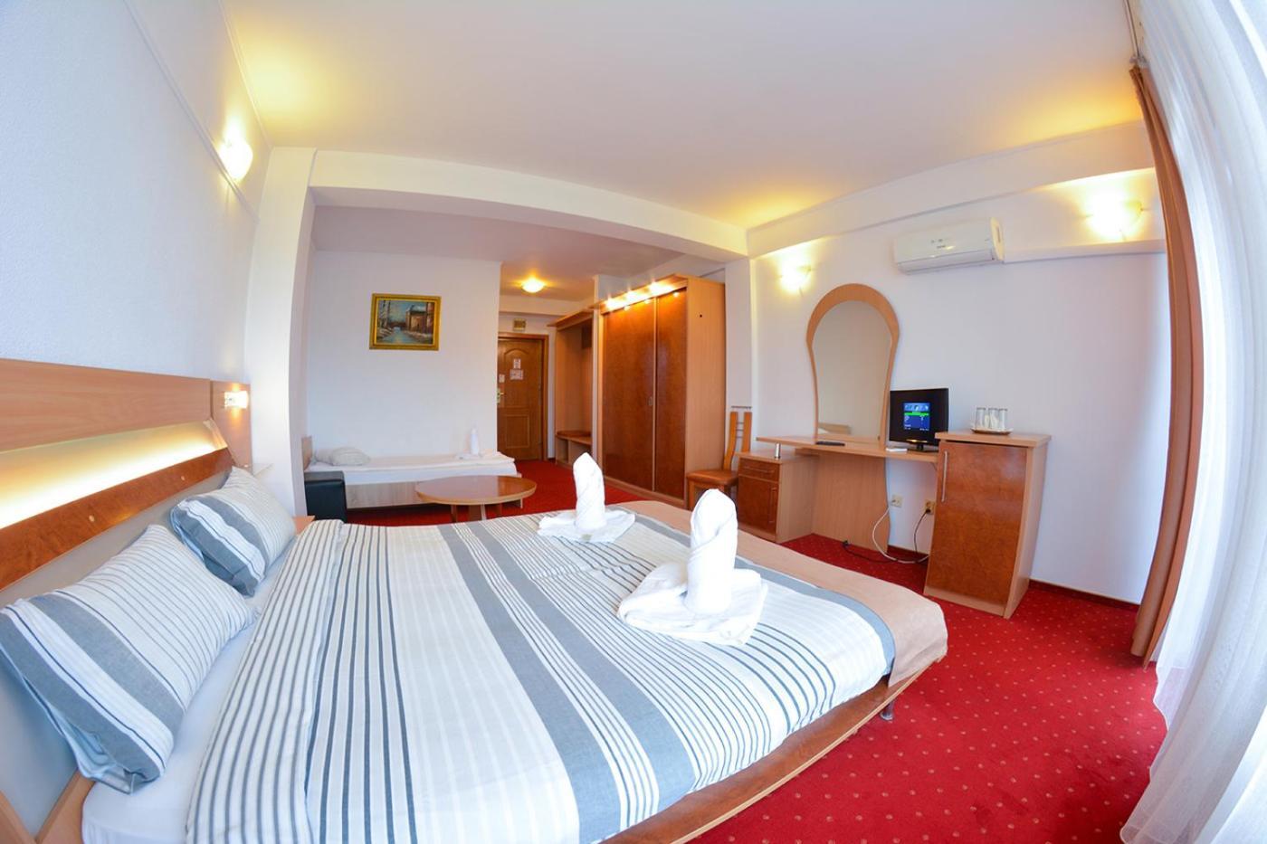 Pensiune Valentina Hotel Ramnicu Valcea Bagian luar foto