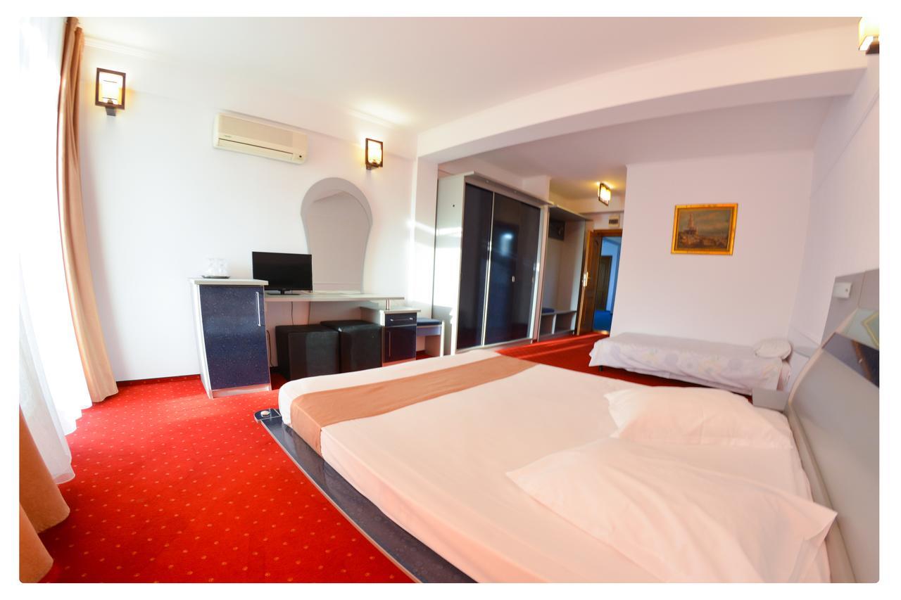 Pensiune Valentina Hotel Ramnicu Valcea Bagian luar foto